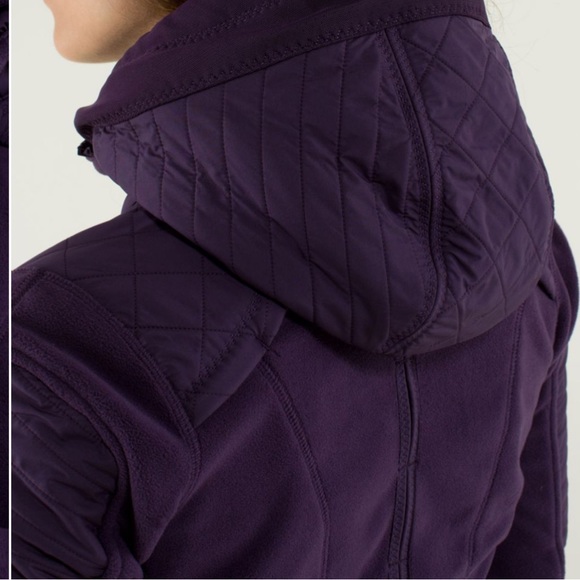 Lululemon RARE ๐ฆ DEEP ZINFANDEL Fleecy Keen Jacket EUC NO FLAWS size 8 - Picture 7 of 16